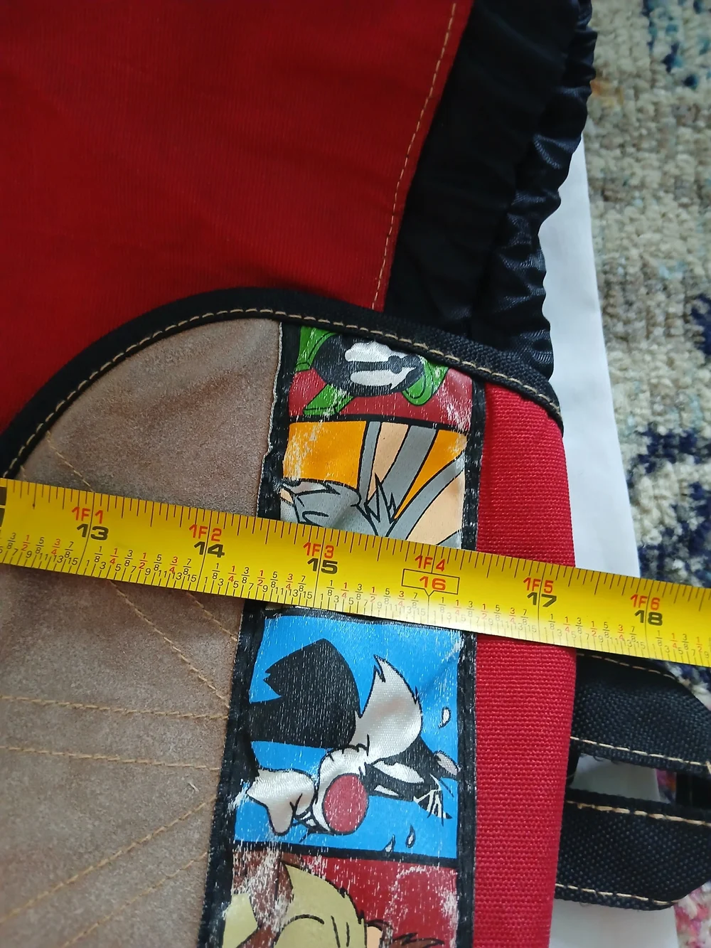 Vintage Looney Tunes Large Canvas Backpack Red/Black